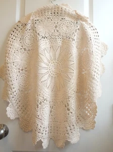 Vintage Round Crochet Large Doily 30" Retro 1960s Floral Flower Tablecloth - Picture 1 of 6
