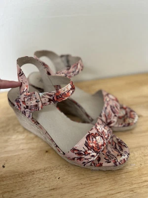 Mujer Lifestride Memoria Espuma Floral Rubor Cuñas Talla 10M Foto 1 de 4