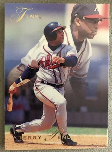 1993 Flair Terry Pendleton Baseball Card #9 Braves Mid-To-High Grade - Picture 1 of 2