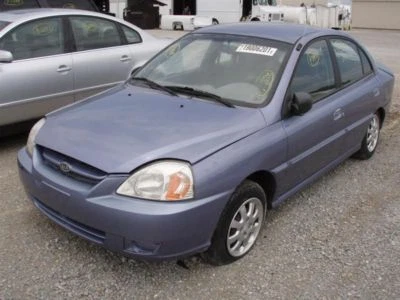 03 04 05 KIA RIO CONDENSADOR AC 796654 Foto 1 de 4