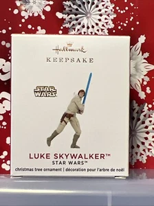 HALLMARK 2020 LUKE SKYWALKER STAR WARS MINIATURE ORNAMENT - Picture 1 of 4