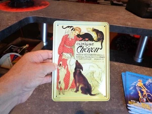 Petite Plaque Tôle Imprimée 15x21cm Chat & Chien de la Clinique Chéron Paris - Picture 1 of 2