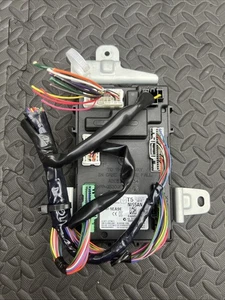 2016 NISSAN 370Z AUTOMATIC BODY CONTROL MODULE BCM - Picture 1 of 9
