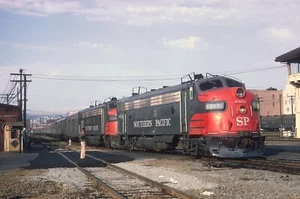SP 6452, an FP7, with Train 75, the LARK, San Francisco CA 5 x 7 Photo - Picture 1 of 1