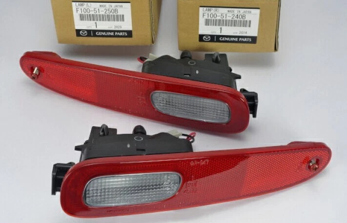 Mazda Rx7 Rx-7 Lámpara Trasera Rojo Reflector L & R OEMF100-51-250B F100-51-240 Original Foto 1 de 1
