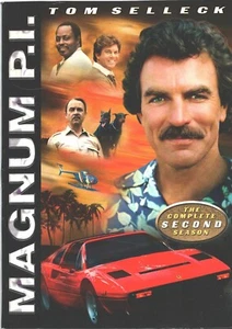 Magnum P.I. Complete Second Season (Epidose 1-22) (3 DVD) con Cofanetto. DVD ... - Foto 1 di 2
