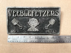 VINTAGE ORIGINAL VEEBLEFETZERS AUTOCLUB PLAKETTE SÜDKALIFORNIEN CHICAGO METALL - Bild 1 von 2
