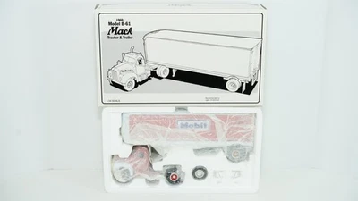 Remolque tractor First Gear 1/34 diecast 1960 Mack B-61 Mobil aceite 19-1556 nuevo G3 Foto 1 de 4