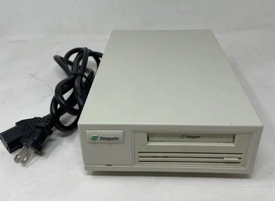 SEAGATE STD68000N DDS-2 4/8GB EXTERNAL DAT TAPE DRIVE 50 PIN SCSI CONNECTION - Image 1 of 4