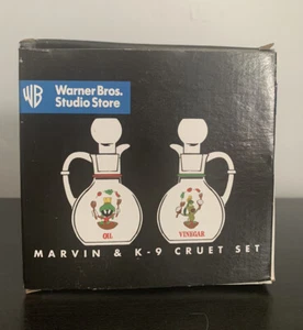 Juego de jarra de cristal de colección 1997 Warner Brothers Marvin el Marciano y K-9. Caja Original - Imagen 1 de 5
