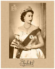 KRÓLOWA ELIZABETH II Fotografia z autografem Młoda jakość Restauracja v2 8x10 pocztówka fotograficzna