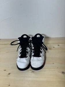 Scarpe da basket Air Jordan Little Kids bianche rosse nere giovani taglia 13C U20 - Foto 1 di 6