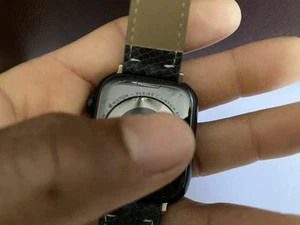 2 zablokowane zegarki Apple 1 SE i 1 seria 7 tylko na części - Zdjęcie 1 z 9