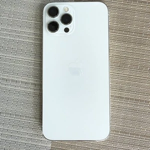 iPhone 12 Pro Max 128 Go débloqué �� - Photo 1 sur 9