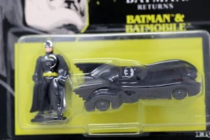 1992 ERTL Batman Returns Batman with Batmobile MOC - Picture 1 of 7