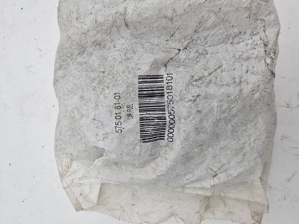 Fuel Cap 575018103 For Husqvarna PZ29CE PZ5426FX PZ6029FX PZ6030CV PZ6034FX - Image 1 of 1