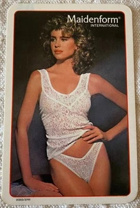 ⭕PORTUGAL POCKET CALENDAR - YEAR 1987 - SEXY GIRL - Picture 1 of 2