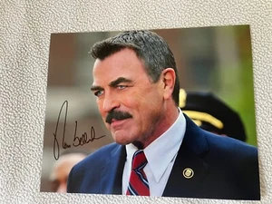 Tom Selleck handsigniertes 8x10 Foto Fettunterschrift mit Echtheitszertifikat Blue Bloods sehr selten - Bild 1 von 4