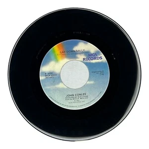 John Conlee Lay Down Sally Only In It For Love 45 RPM Vinyl Record Vintage - Imagen 1 de 2