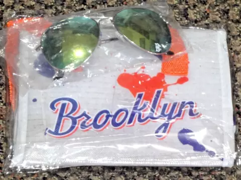 BROOKLYN CYCLONES SGA 6 PACK CAN COOLER BEACH BAG & LOGO SUNGLASSES CONEY ISLAND Cover