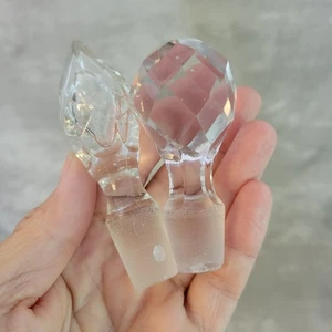 Vintage Glass Decanter Stoppers Pair Faceted Flame Shape Replacement Parts 2 Pie - Picture 1 of 12