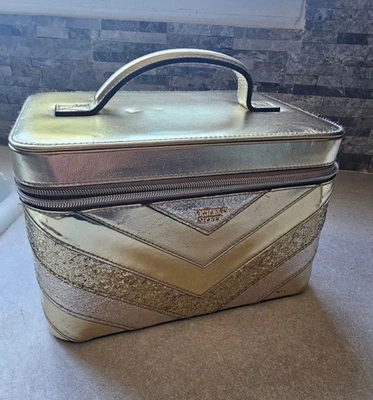 Estuche Tren Victoria's Secret Cosmético Viaje Dorado - Usado Foto 1 de 2