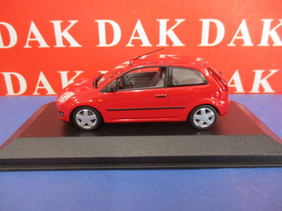 Die cast 1/43 Modellino Auto Ford Fiesta Mk.V 2 doors Red 2002 - Immagine 1 di 4