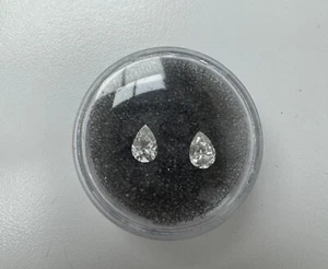 Pair Diamonds | SHAPE - Pear | SIZE 0.41ct each | COLOR G | CLARITY - SI1 - Picture 1 of 12