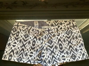 Volcom Black And White Geometric Chino Shorts Women Size 3 Frochickie 2.5" - Picture 1 of 8