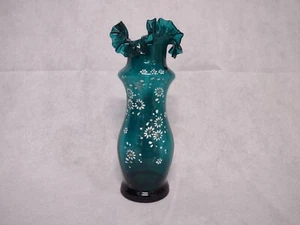 Jarrón floral soplado a mano con volantes de vidrio verde pintado a mano - Imagen 1 de 10