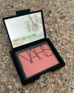 NARS Blush Orgasm - Peachy Pink with Golden Shimmer - Picture 1 of 2