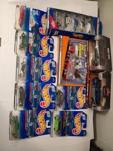 Konvolut 13 Vintage Diecast Autos aus den 90er Jahren, Hot Wheels etc. Neu im Karton, Plus - Bild 1 von 23