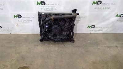 Soplador/radiador Hyundai Tucson 2015-2021 25310-D3500 Foto 1 de 4