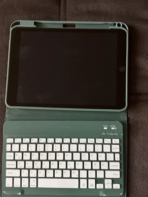 Apple iPad 9. Generation, WiFi + Cellular, 64GB, Spacegrau Inkl. Apple Pencil - Bild 1 von 3