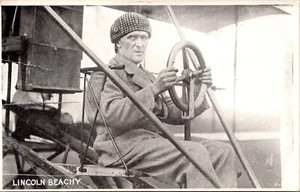 Postal de piloto de Lincoln Beachy en avión - Imagen 1 de 2