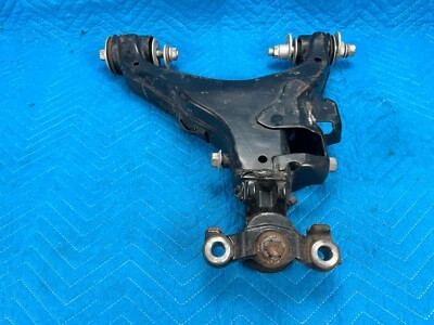 Brazo de control inferior delantero lado del conductor Toyota Tundra Sequoia 63 k 2007-2022 OEM Foto 1 de 4