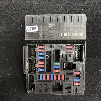 13-15 Nissan Pathfinder Control Unit IPDM Fuse Relay Box 284B7-3JV0B OEM - Image 1 of 4