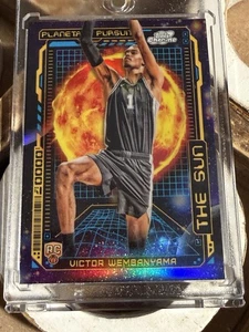 2023-24 Topps Cosmic Chrome - Planetary Pursuit Victor Wembanyama #PPS-9 Sun - Picture 1 of 2