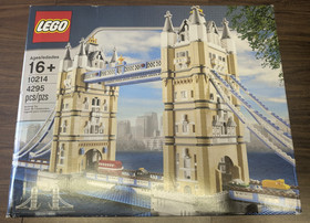 LEGO Creator Expert: Tower Bridge (10214) - 95% New 5% Used - Probably Complete