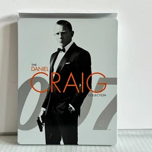 The Daniel Craig 007 James Bond Collection Royale, Solace, Skyfall (3) Blu-ray - Picture 1 of 3
