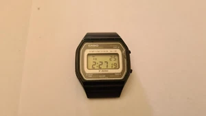 Casio F-500 Japan digital Chronograph watch - Picture 1 of 4
