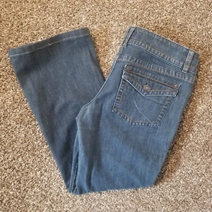 Elle Damen Größe 10R - niedrig steigende entspannte gerade Bein Denim blau Jeans - Bild 1 von 13