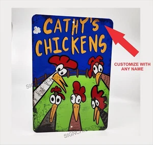 SIGNO DE POLLO CON NOMBRE PERSONALIZADO - CUALQUIER NOMBRE EN LA PARTE SUPERIOR, REGALO, POLLO, LETRERO DIVERTIDO para cooperativa - Imagen 1 de 1