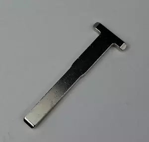 HU101 Emergency Key Blade For Ford Fiesta 2008 - 2016 Cut to Code or Picture - Picture 1 of 3
