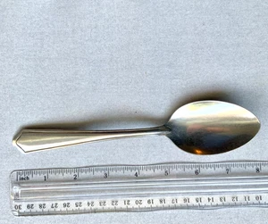 VINTAGE WALCO STAINLESS STEEL FLATWARE SPOON 8” SERVING SPOON MADE IN USA - Picture 1 of 3