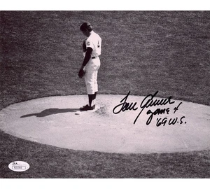 Tom Seaver Signed New York Mets Unframed 8x10 B&W on Mound Photo -Parade Insc - Picture 1 of 3