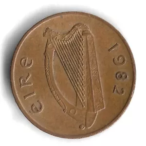 1982 Ireland 1 Penny World Coin - KM# 20 - Picture 1 of 2