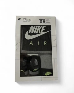 Nike Air Infant 3-Piece Set with Bodysuit, Hat And Booties - Picture 1 of 5