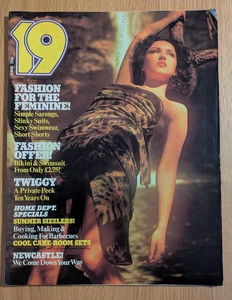 Vintage 19 Fashion Magazine June 1976 Twiggy Claire Hamill Bitsy Bikinis Redford - Picture 1 of 11