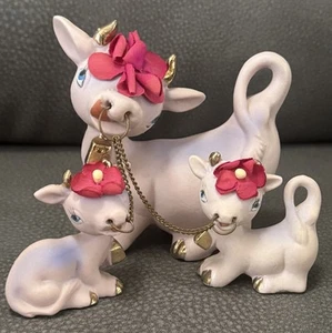 Vintage Tilso Cow Figurines Porcelain Japan Mom & Babies Chain Pink Betsy 1950s - Picture 1 of 9